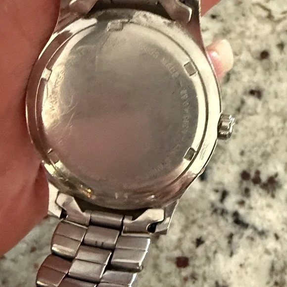 ValimaTwo-Tone Watch - Picture 7 of 7